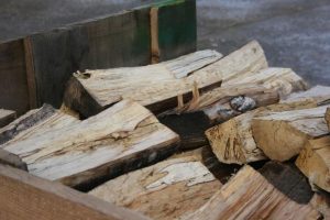 bois de chauffage à Élancourt